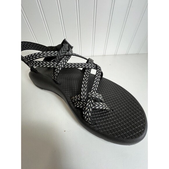 Chaco Womens Classic Hiking sandal. ZX/2 Strappy Black/White. Sz 8. Lightly Worn - Picture 7 of 7